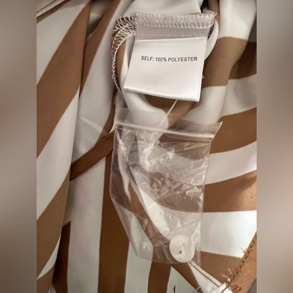 Modern Works Brown and White Print Contemporary Button Down - Picture 6 of 8